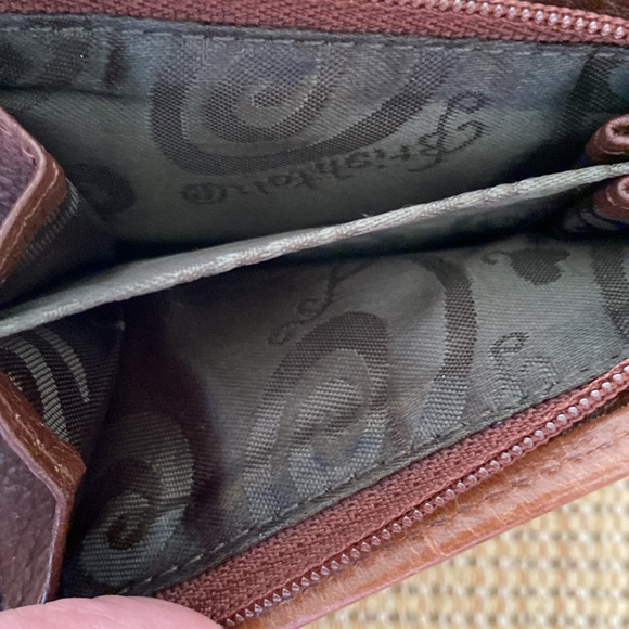 Brighton Wallet - Picture 6 of 7